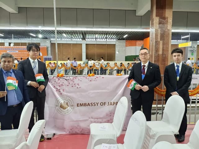 Hon'ble Prime Minister Shri Narendra Modi Inaugurates JICA-funded Esplanade-Sealdah Section of Kolkata East-West Metro